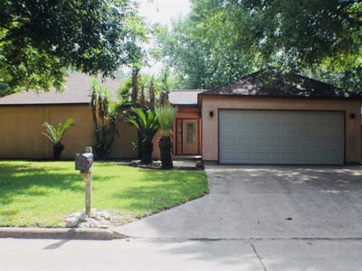 720 Lafayette Ln, Beaumont, TX, 77706