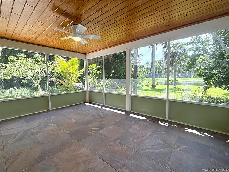1196 SE Saint Lucie Blvd — Photo 16