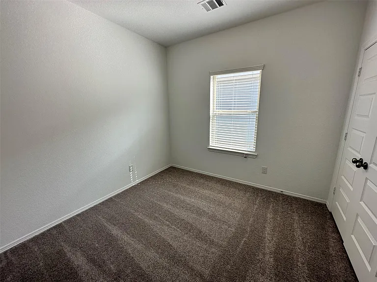 16580 Moss Ln — Photo 14