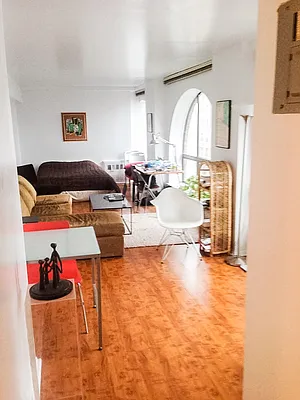 Rented by Ethan Blinder, LREB | media 8