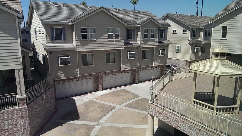 1st image of 9340 Somerset Blvd Unit B
