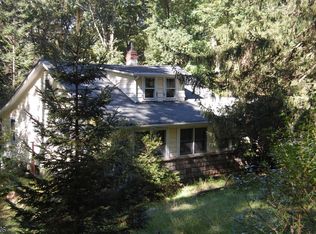 224 Brook Valley Rd, Towaco, NJ 07082