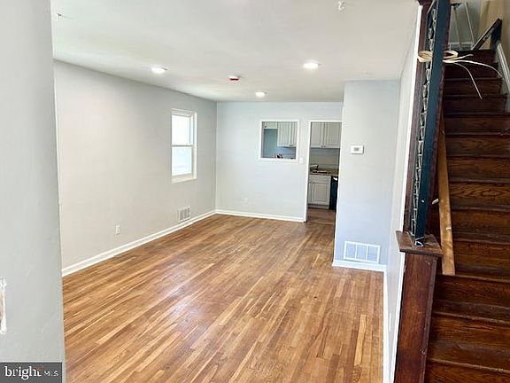 4th image of 8405 12th Ave