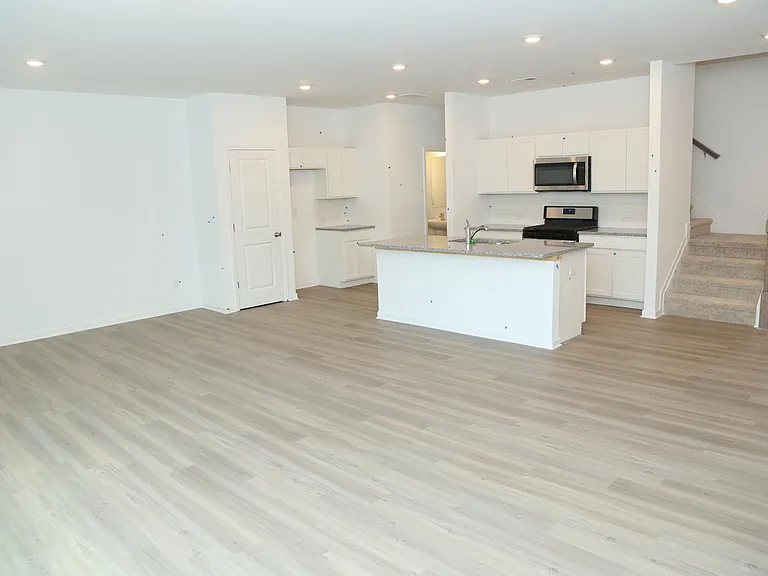 Open Kitchen
