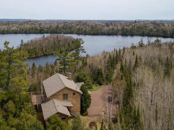 16 Osprey Trl, Lutsen, MN 55612