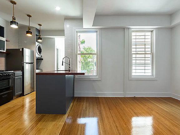3rd image of 636 Grand St APT 3