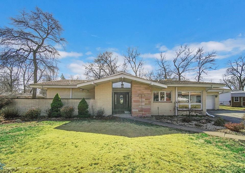 1st image of 6309 Lakewood Ct