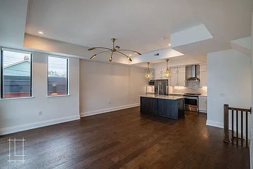Floor plan 181 Detroit Ave