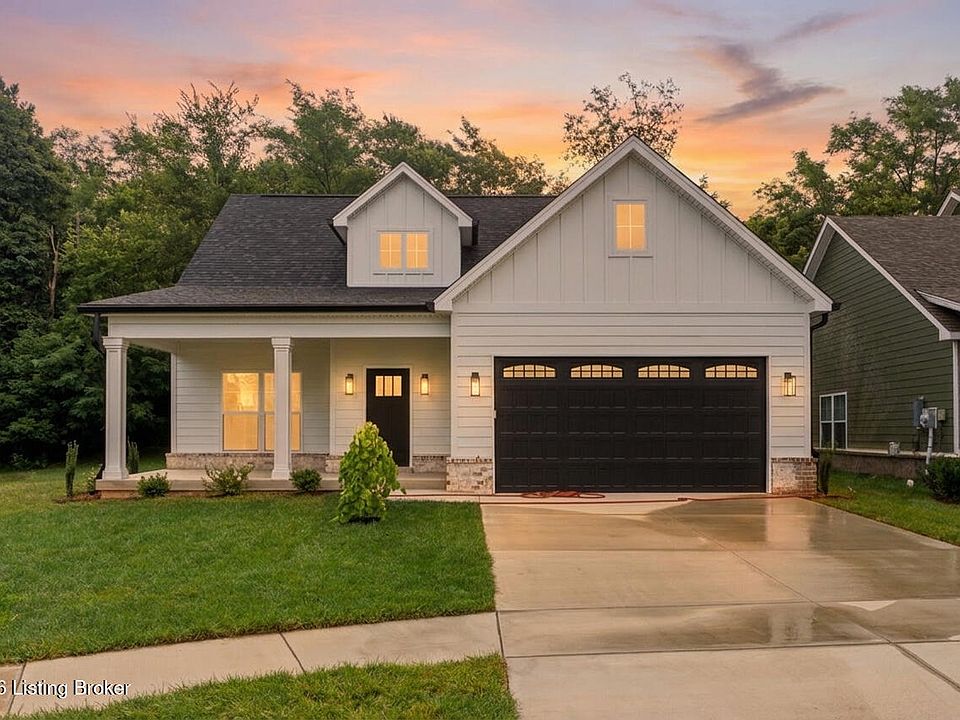 1st image of 1204 Divot Way