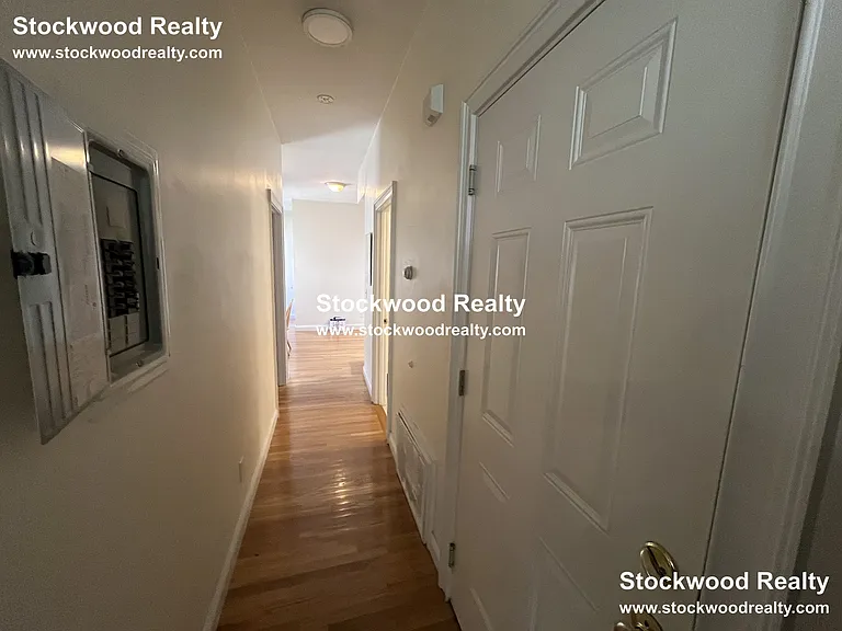 16 Gates St #1 — Photo 7