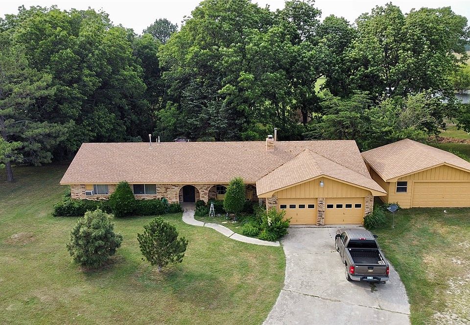 1318 E Kean St, Wynnewood, OK 73098 Zillow