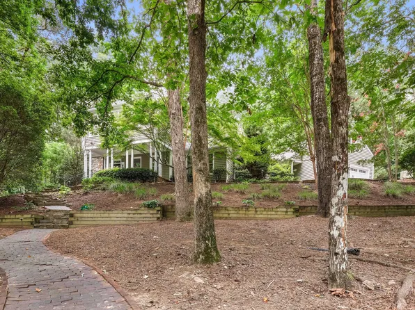 105 Red Bud Ln, Chapel Hill, NC 27514