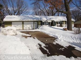 53 102nd Ave NW, Coon Rapids, MN 55448