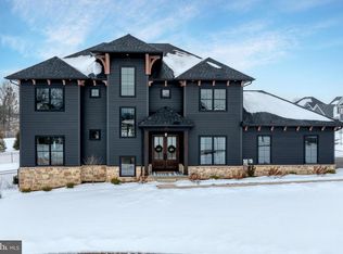 5848 Wild Lilac Dr #17, East Petersburg, PA 17520