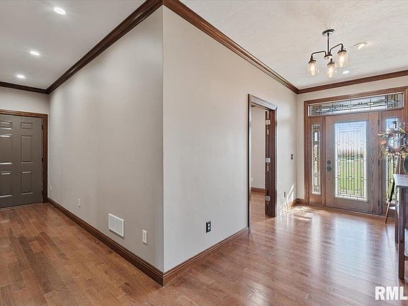 4th image of 15758 N 2120th Ave