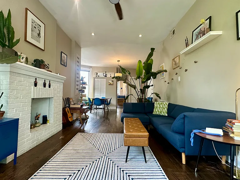 2119 W Potomac Ave #2 — Photo 3