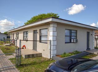 1409 W 33rd St, Riviera Beach, FL 33404