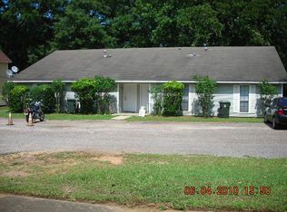 1395 Honeysuckle Rd #1, Dothan, AL 36305