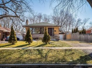 101 Dunelm St, Toronto, ON M1J 3G3