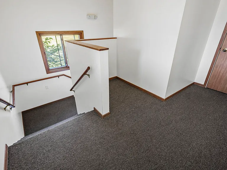 501 Alan Dr #204 — Photo 21