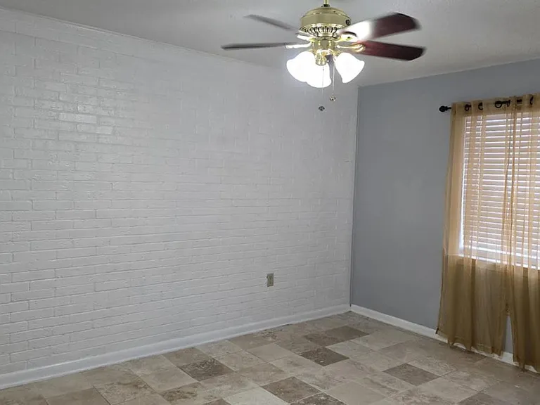 4735 Government St #104 — Photo 5