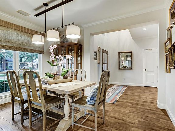 4th image of 5523 Island Breeze Dr