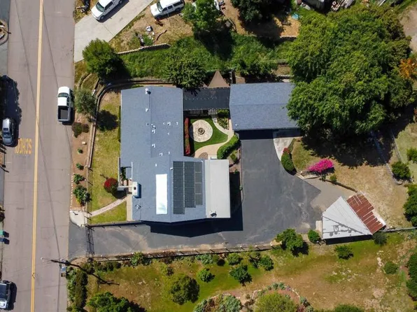 9540 Petite Ln, Lakeside, CA 92040