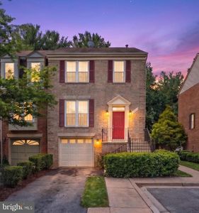 6028 Loganwood Dr, Rockville, MD, 20852