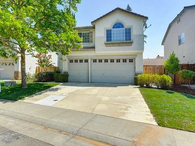 2339 New Eureka Way, Gold River, CA, 95670