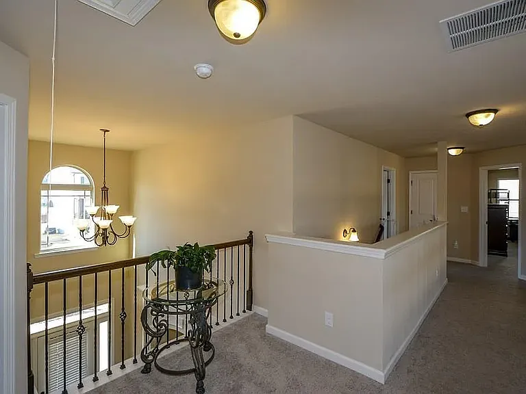 210 Thrushwood Dr — Photo 4