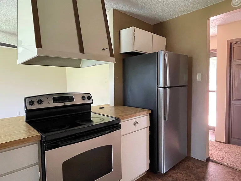 4009 Eastridge Dr — Photo 6
