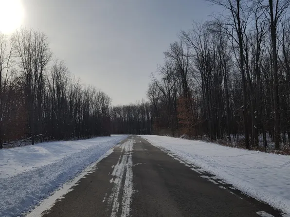 794 Greystone Dr Unit 7, Chelsea, MI 48118