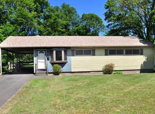 80 Green Manor Ave, Windsor, CT 06095