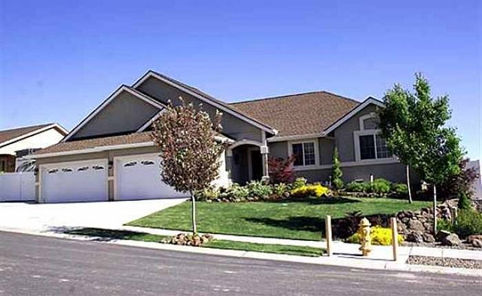 Front view of home