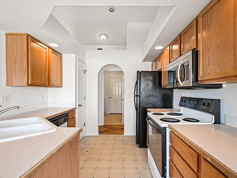 658 N Katie Way — Photo 12