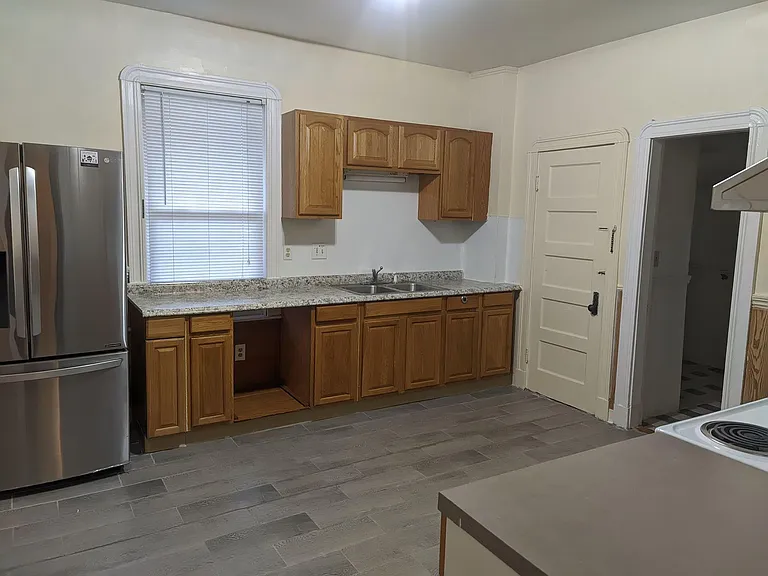 33 Fellsway E #1 — Photo 13