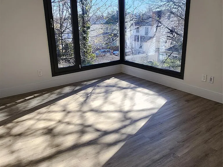50 Roosevelt Ave #A301 — Photo 11