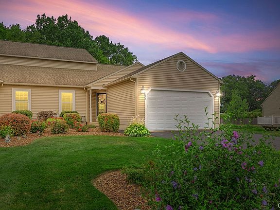 5th image of 158 Slindes Woods Cir