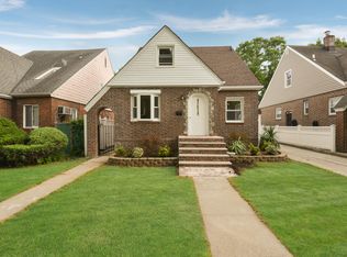 234-16 Union Tpke, Jamaica, NY 11427