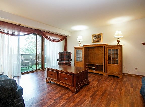 3rd image of 120 S Spruce Ave APT 108