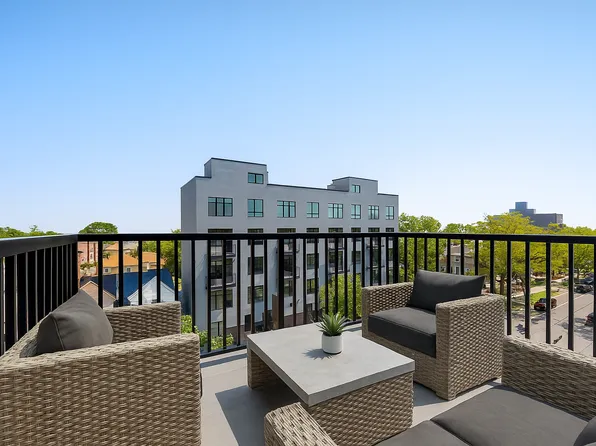 1482 Brooklyn Avenue image 5 of 7