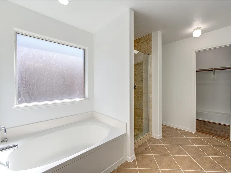 24626 Cornell Park Ln — Photo 29
