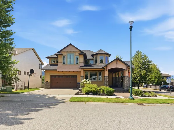 5765 Mountainside Dr, Kelowna, BC V1W 5H2