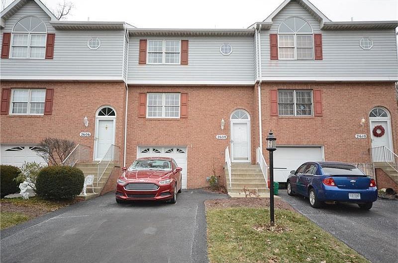 1st image of 2608 Hawthorne Dr