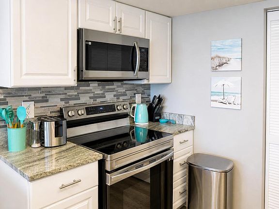 3rd image of 2545 S Atlantic Ave APT 602