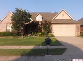 2625 S 13th St, Broken Arrow, OK 74012