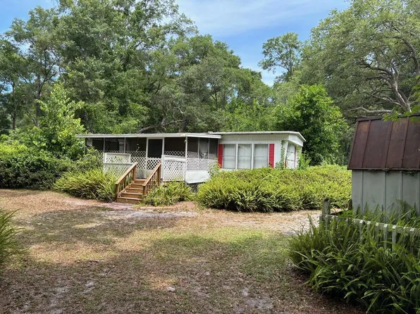 6191 NW 84th St, Chiefland, FL 32626