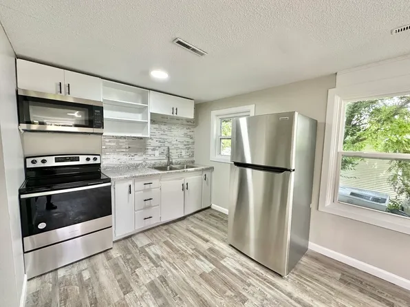 2531 Lynner Dr #2527, Des Moines, IA 50310