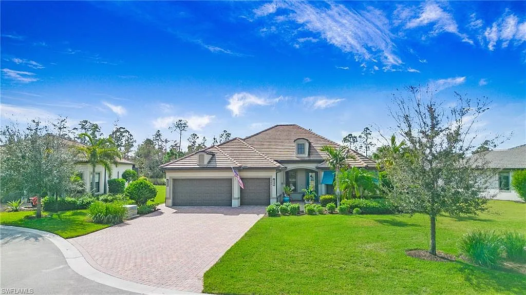 3 bed, 2496 sqft, $11,000 — Photo 1
