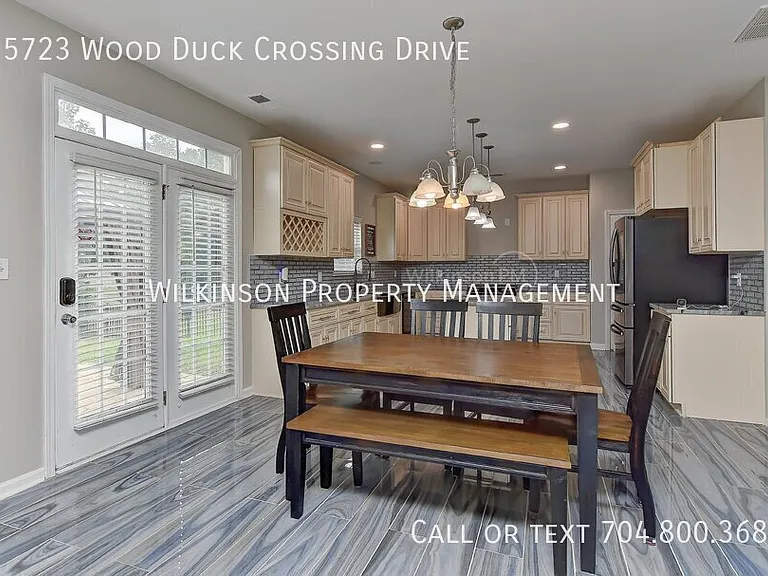 15723 Wood Duck Crossing Dr — Photo 16